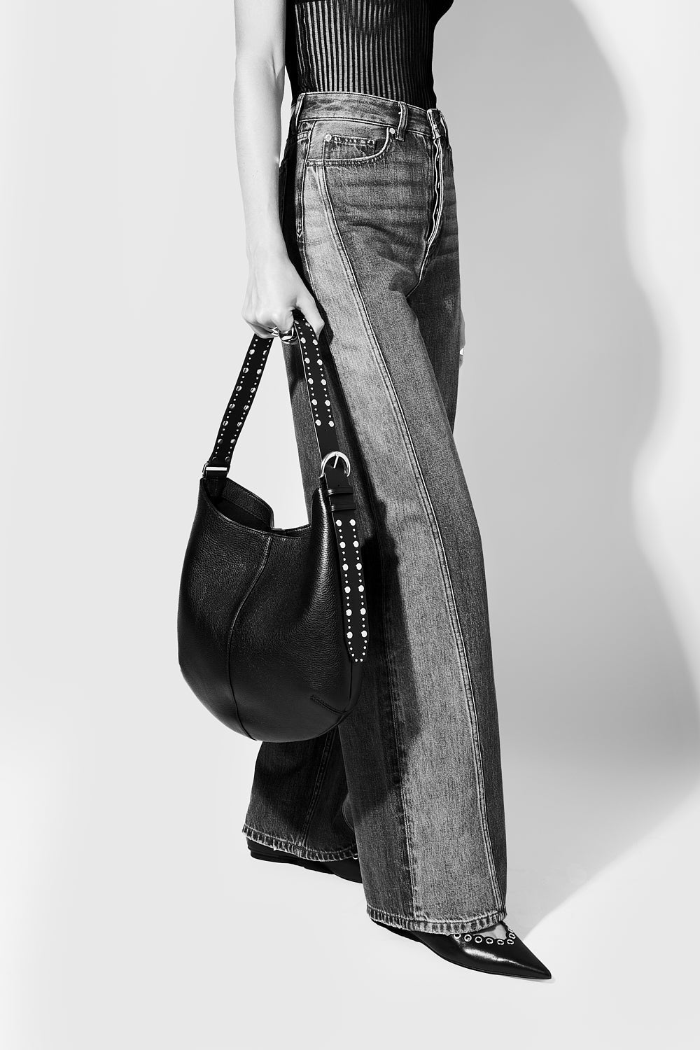 Naomi Hobo - Rebecca Minkoff